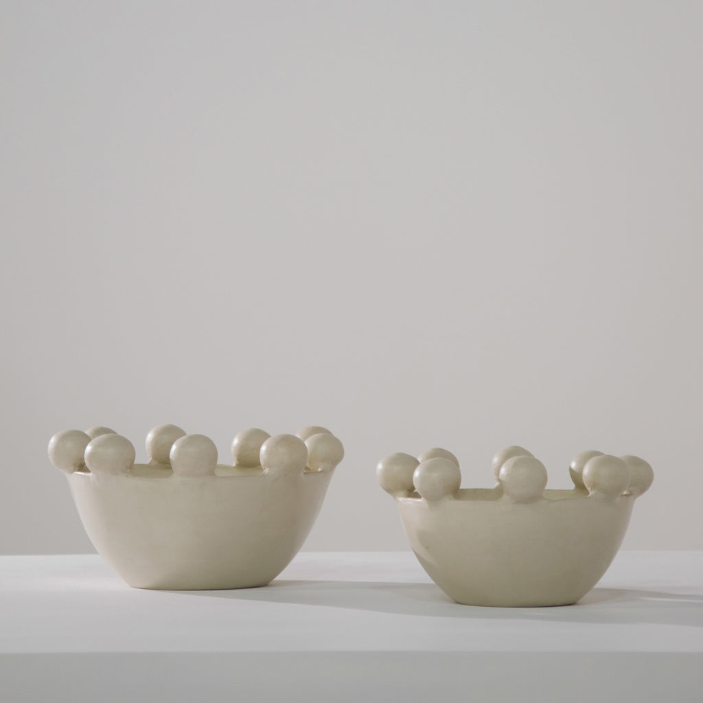 Ounagha Tadelakt Bowl Vase With Balls - Eggshell, Small
