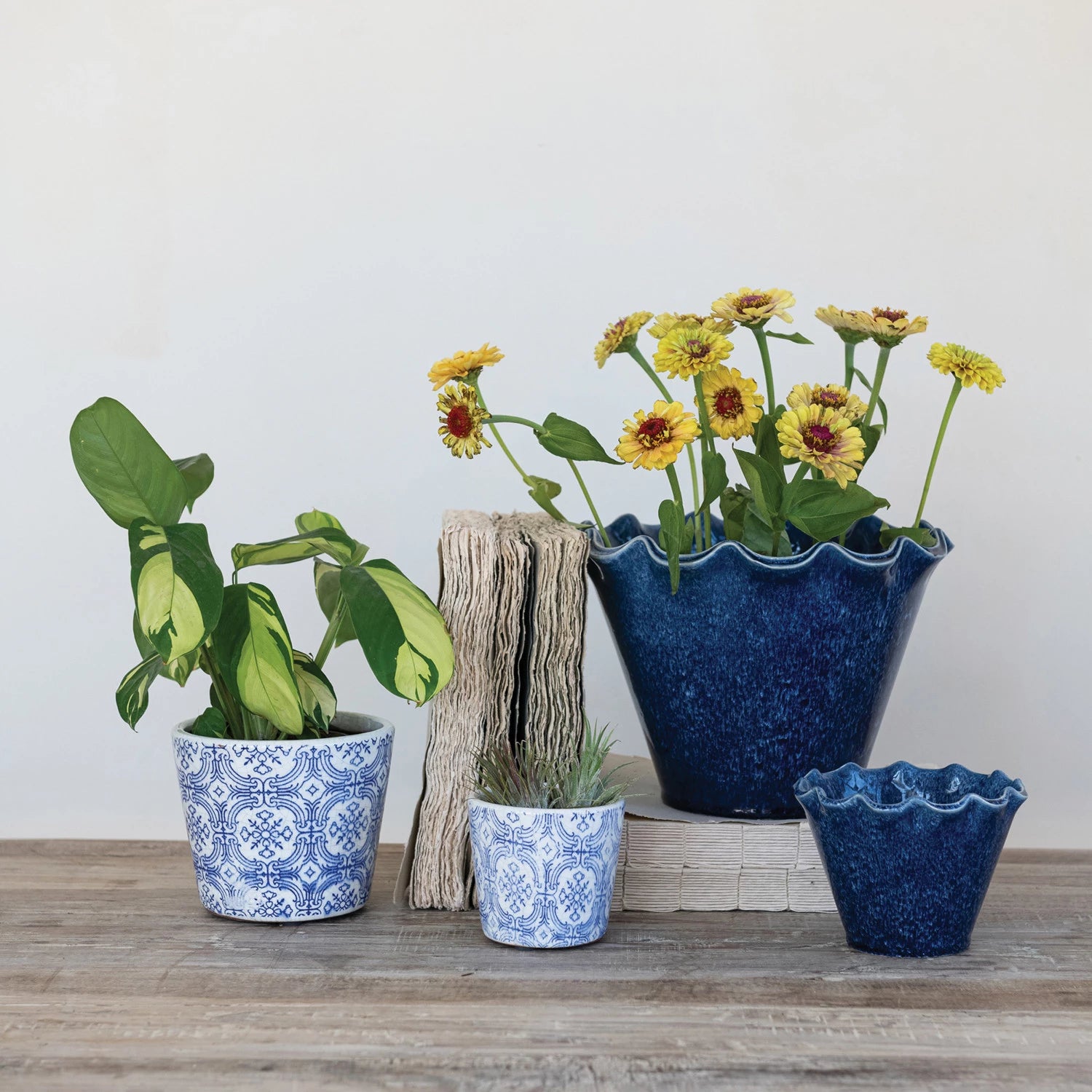 Stoneware Planter - 5.5" x 4" — detail view
