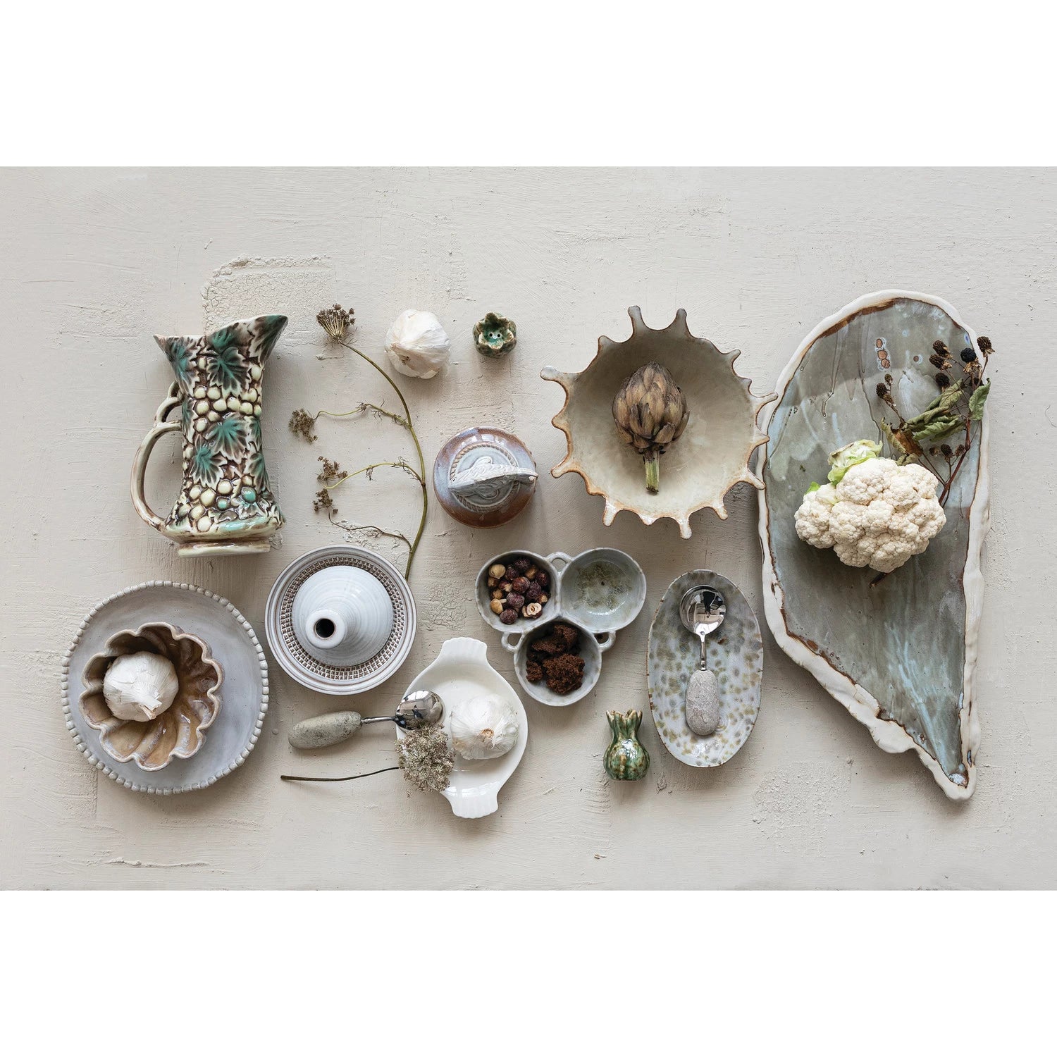 Stoneware Dish - Cream & Brown — detail view