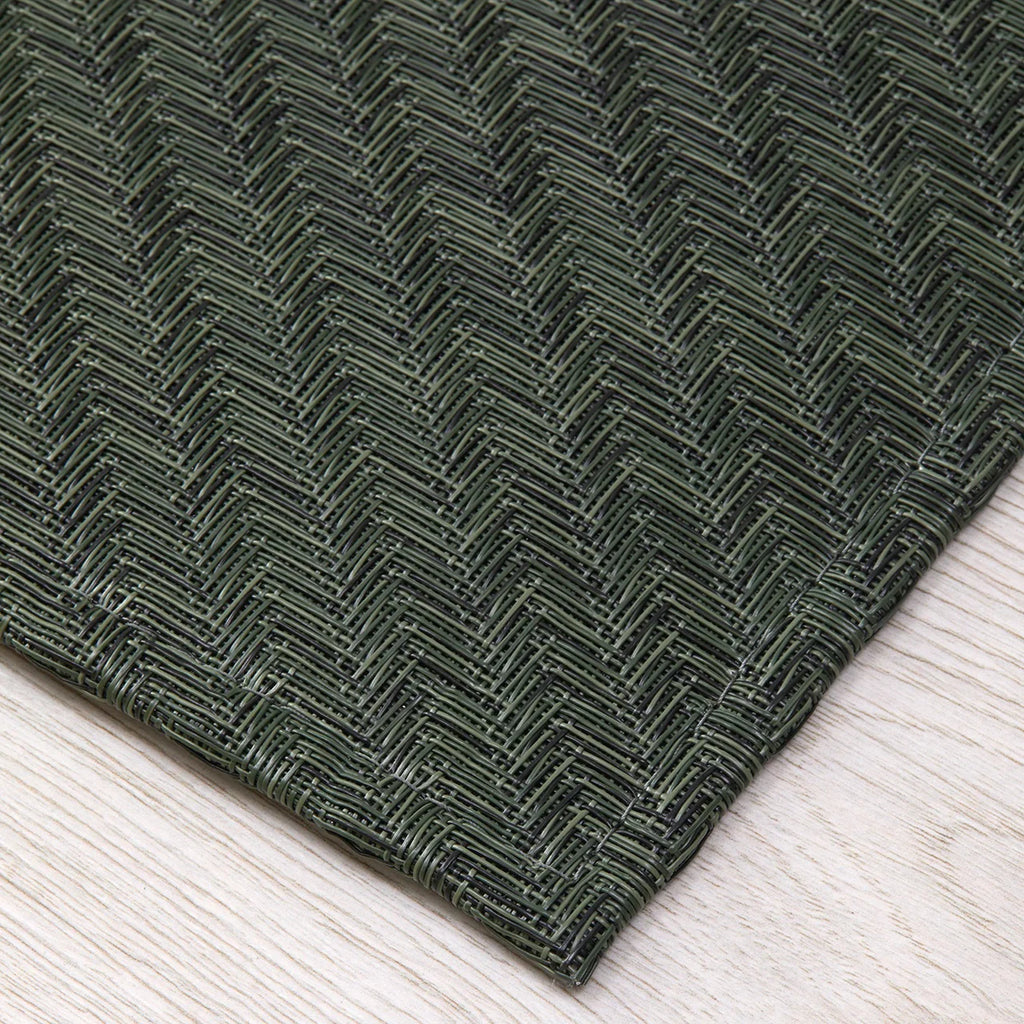Chilewich Foxtail Rug 1'11"x3' — styled