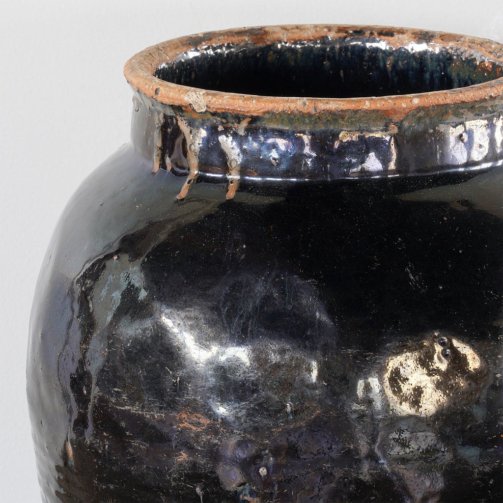 Chinese Vinegar Jar, Medium
